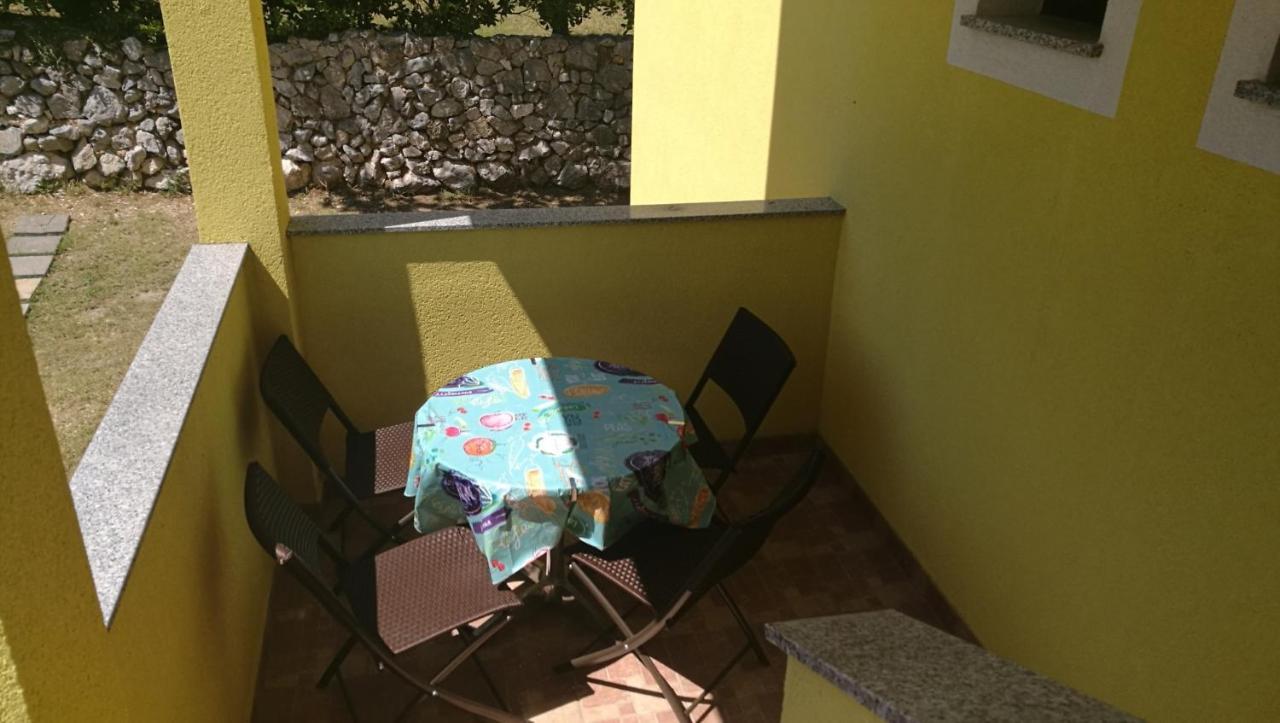 Apartments With A Parking Space Baska, Krk - 13907 Экстерьер фото